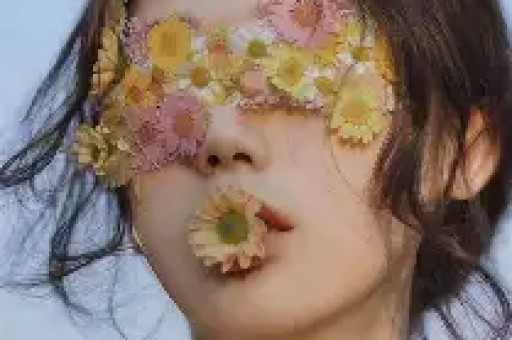 江疏影39岁凭“脚毛”上热搜背后藏着内娱对中年女星最大的傲慢